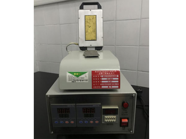 熨燙升華色牢度試驗機(jī)